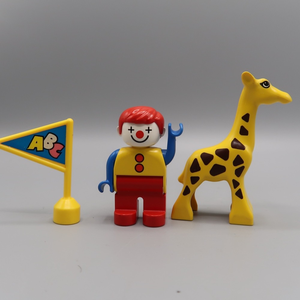 Lego Duplo Clown for Circus Carnival Giraffe and Flag lot of 3 vintage